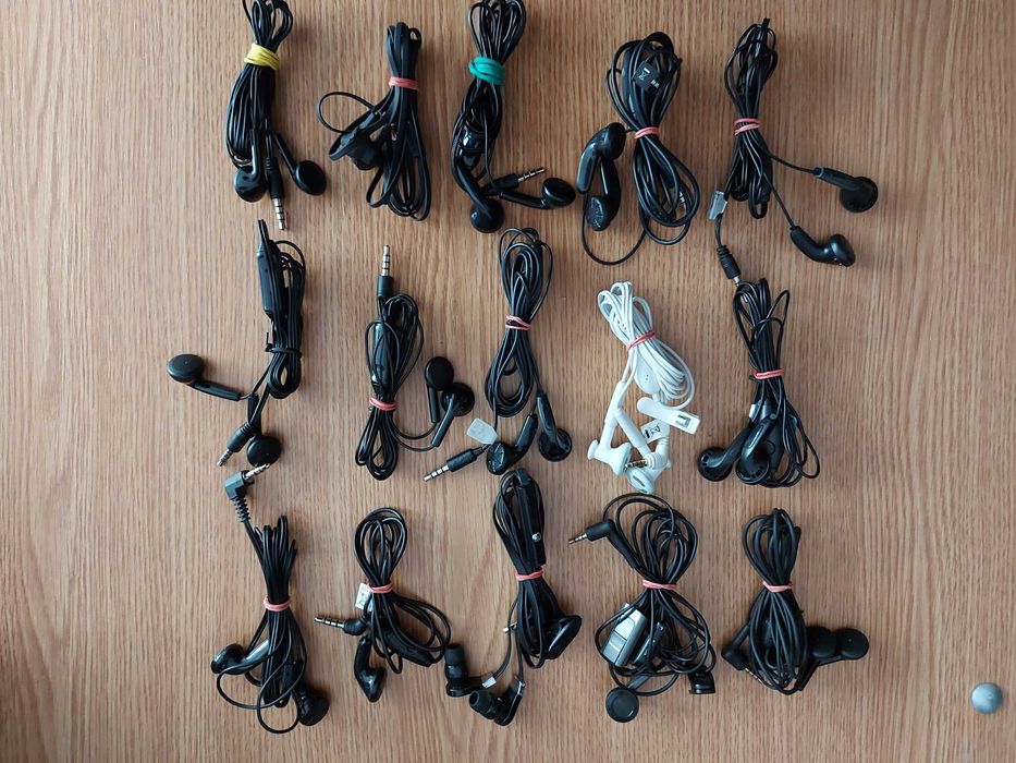 Casti HandsFree stereo pe fir, noi, cu microfon, Hi-Fi, Samsung, nokia
