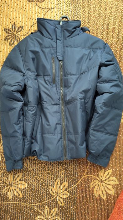 Продавам есенно-зимно Яке