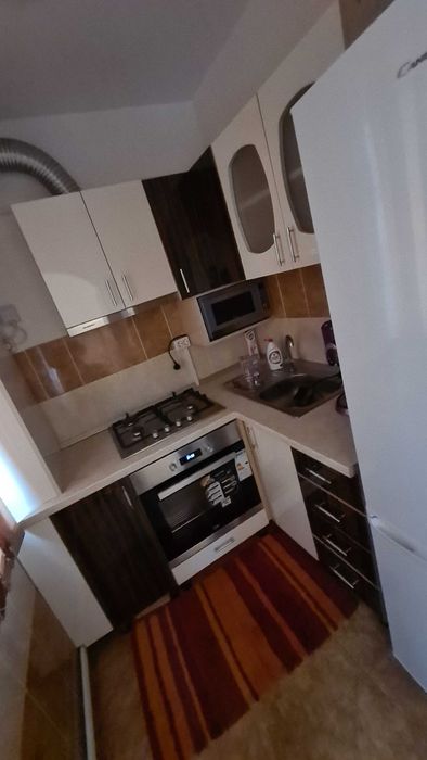 Apartament 2 camere de închiriat – Caransebeș, Str. Țarinei — fotografia 3