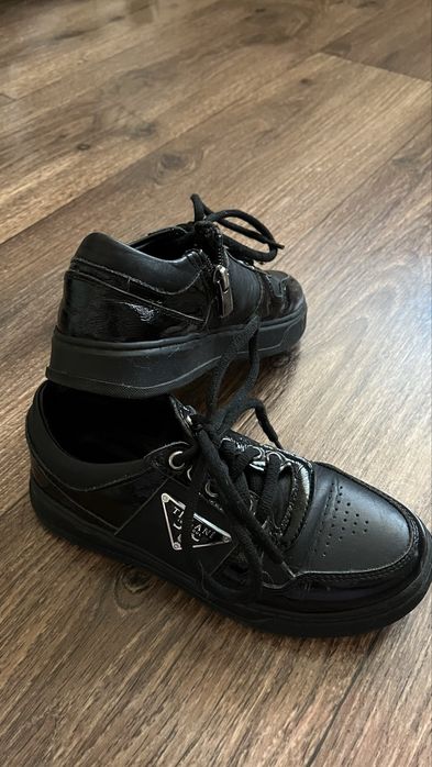 Продам ботиночки кожа на девочку ,31 размер