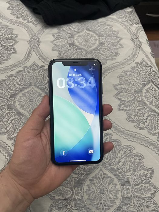 Айфон 11 64гб Iphone