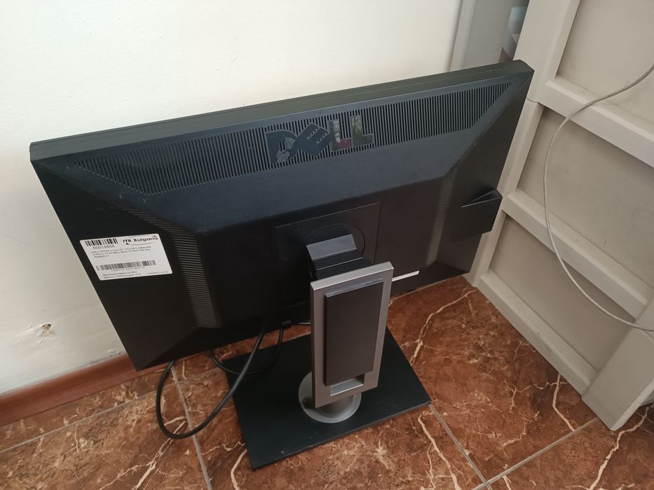 Монитор Dell 22"