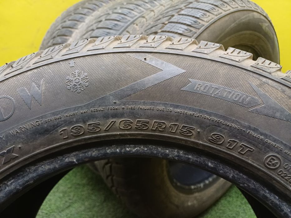 Шины 195/65 R15 MAXXIS комплект.