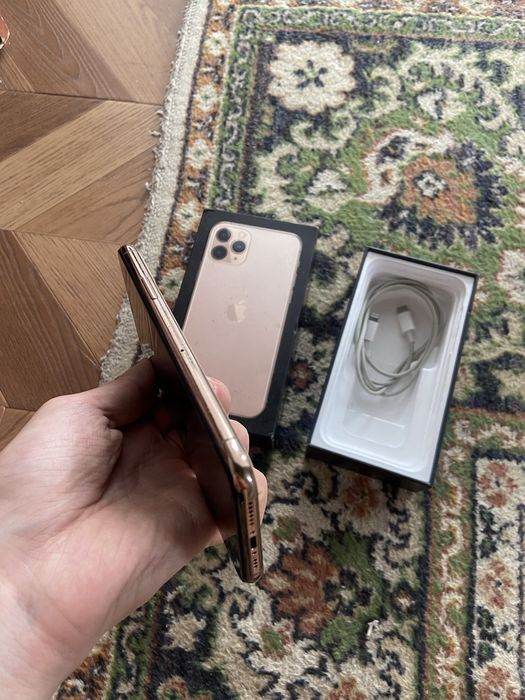 продам айфон/iphone 11 pro 512гб
