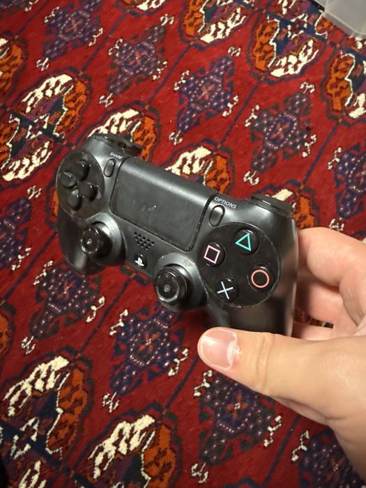 Джойстик на PS4