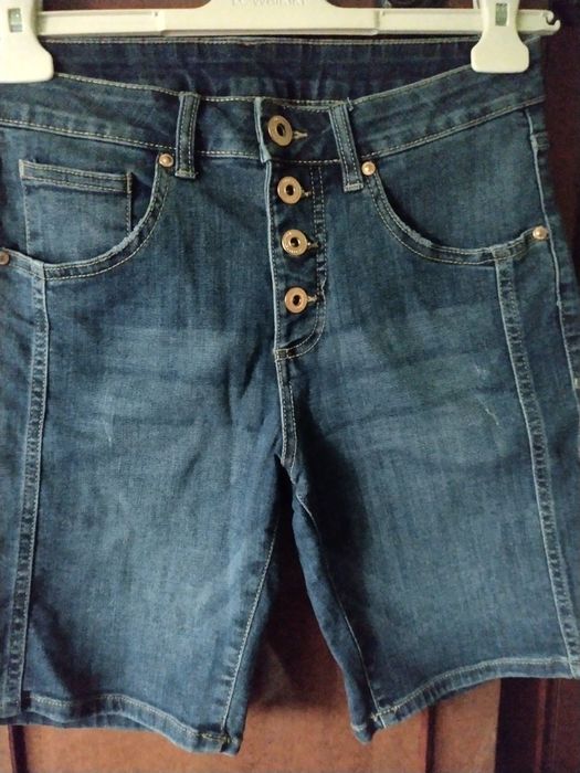 Blugi tinerești, trei sferturi, pantaloni  scurți diversi