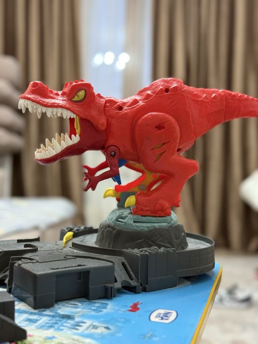 Hotweels динозавры треки