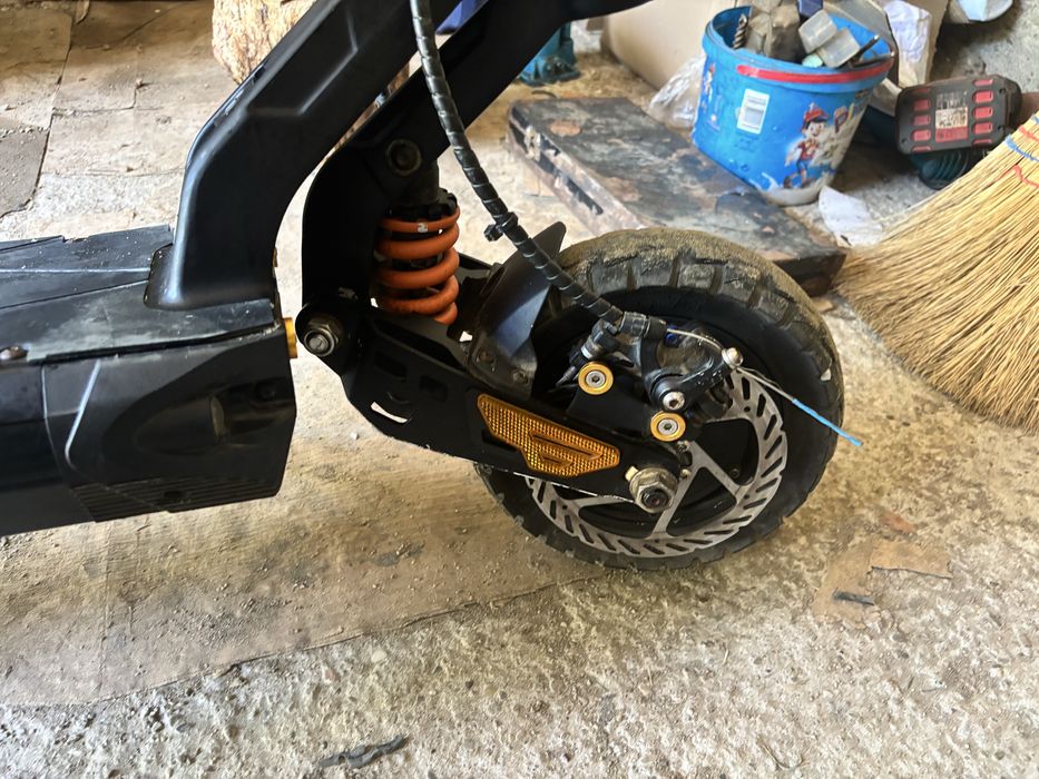 Vand kukirin g2 master frane hidraulice