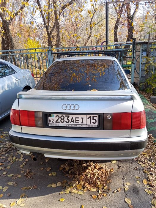 Продам машину Ауди б4