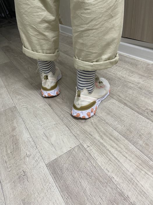 Продам кроссовки мужские Nike React оригинал