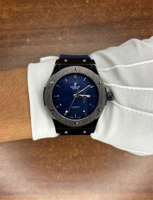 Часы Hublot