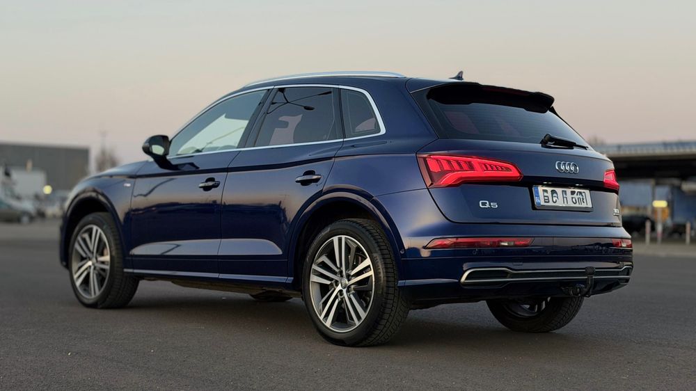 Audi Q5 S-Line 2.0 TDI 190 CP / Quattro / Matrix / Cockpit / Distronic