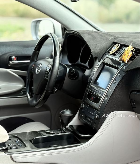 ПРОДАМ Lexus GS300