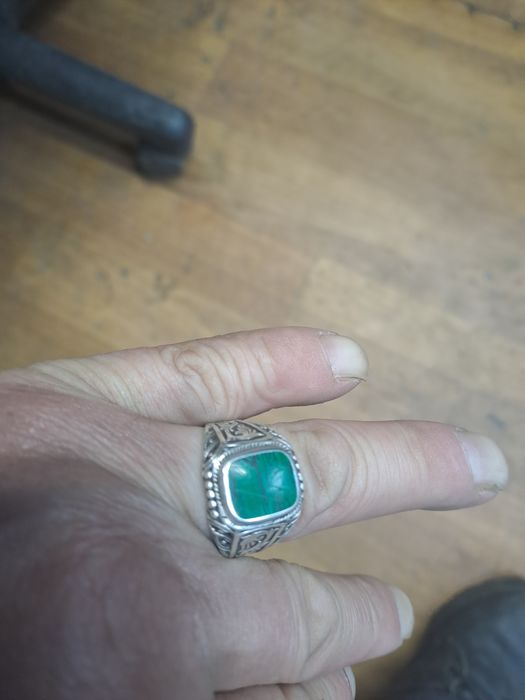 Продам серебро мужское