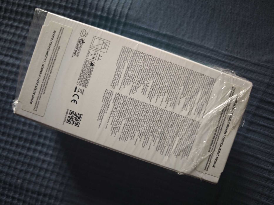 Продавам Samsung Galaxy A15 и слушалки. 10 евро надолу до краяна празниците