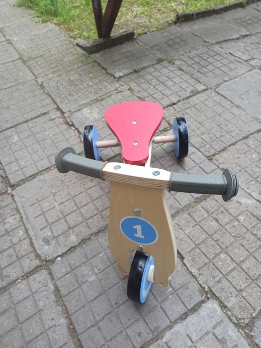 Дървена триколка без педали