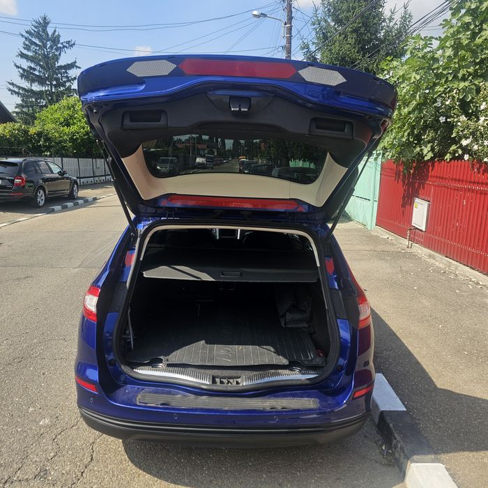 Ford Mondeo 2017 proprietar distribuție schimbata