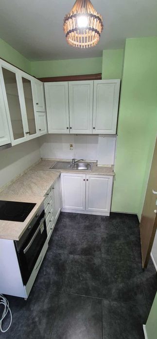 Дава се под наем Тристаен апартамент в Варна, Бриз - 100 кв.м за 612 € - Снимка #11