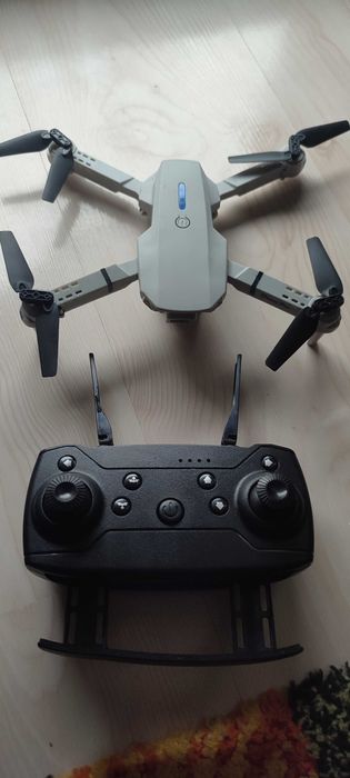 Дрон E88 pro 4K HD