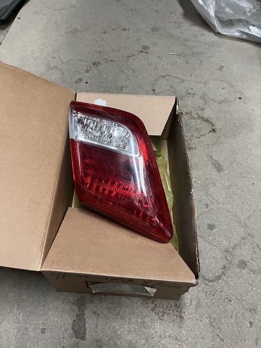 Задний стоп камри 45 левый