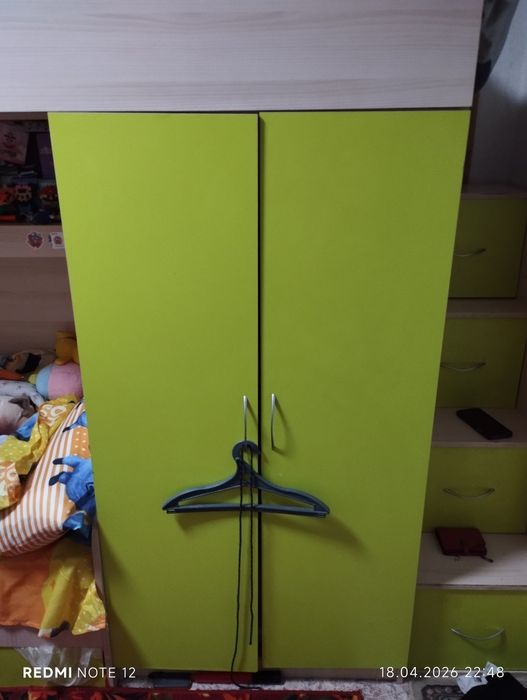 Продаю кровать двухъярусную