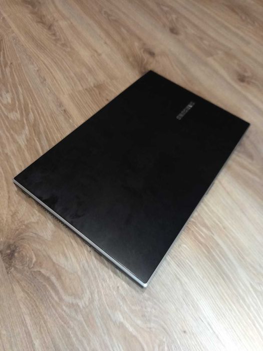 Мощный ноутбук Samsung