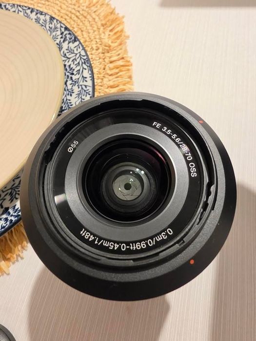 Sony FE 28-70mm f/3.5-5.6 OSS