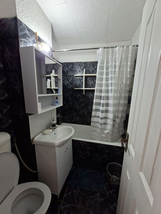 Caut colega de apartament