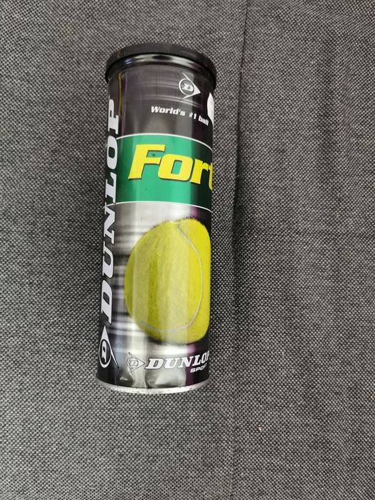 Vând mingi tenis Dunlop Fort All court