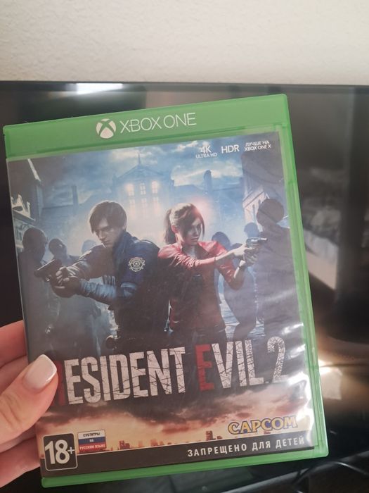 XBox one б/у с дисками