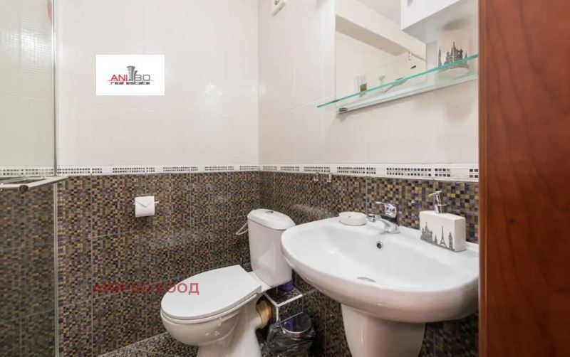 Дава се под наем Тристаен апартамент в Варна, Гръцка махала - 90 кв.м за 1196.97 € - Снимка #7