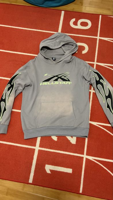 Pantaloni flared Hellstar (compleu full pe pagina)