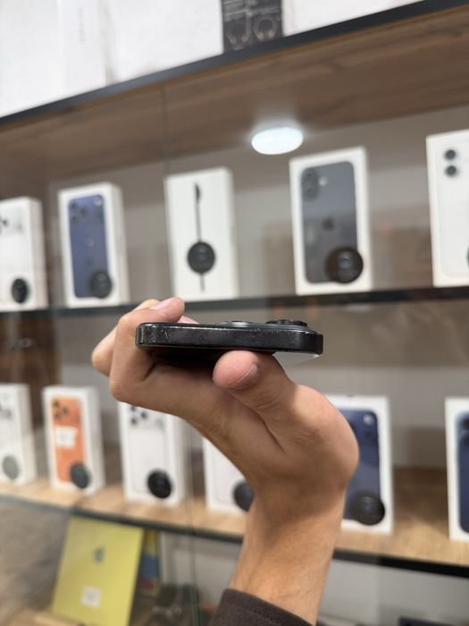 iPhone 16 Pro
