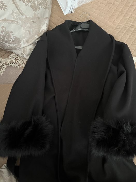 Укороченное пальто