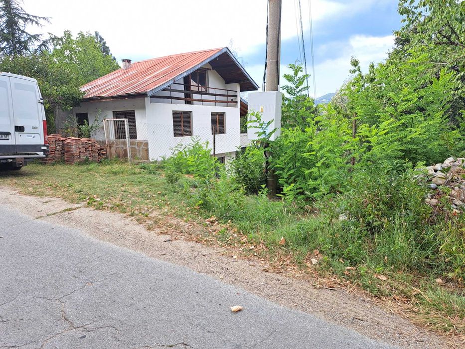 Продава се Къща в Троян - 135 кв.м за 295 €/кв.м - Снимка #1