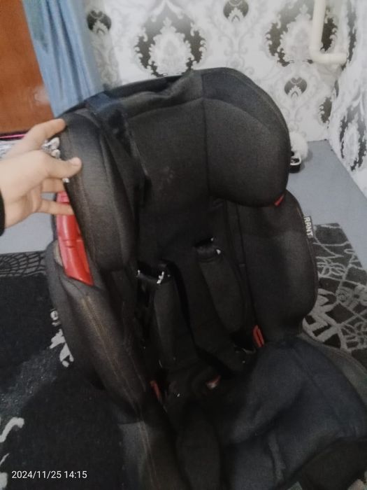 Автокресло для машин