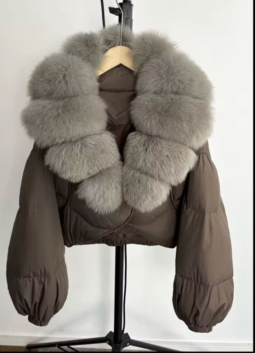 Geaca din pene de gasca si blana naturala de vulpe