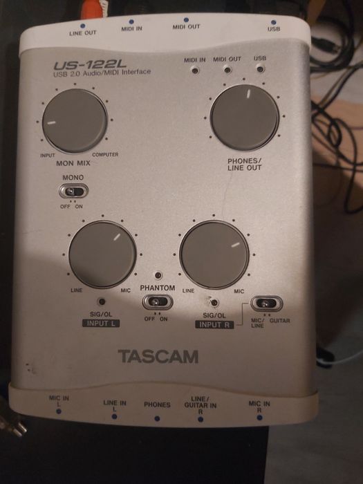 Placa de sunet externa tascam