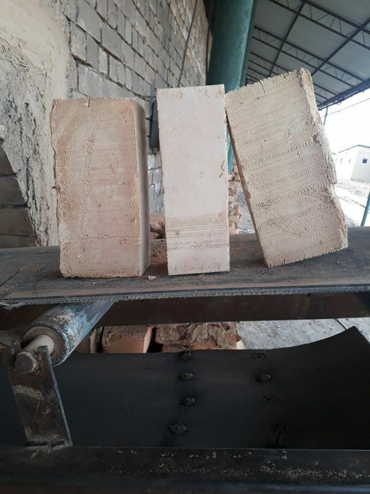Хом гишт Кирпич жжений упаковка и без. Пишкан гишт. Пишган гишт