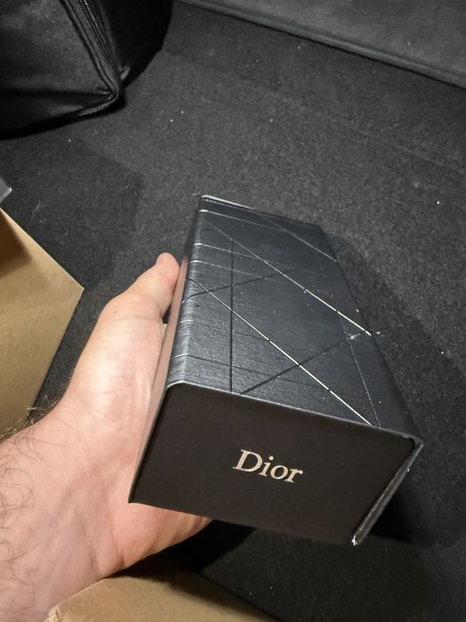 Vând ochelari Dior