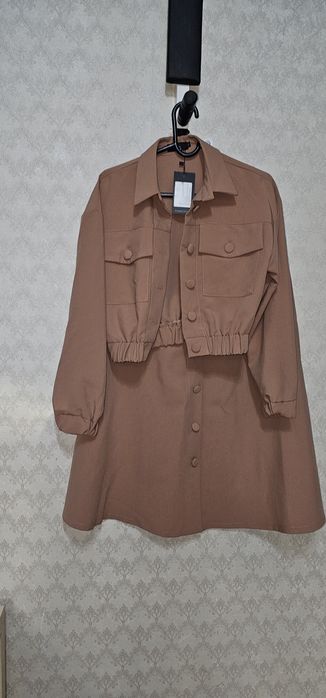 Распродажа новых платьев