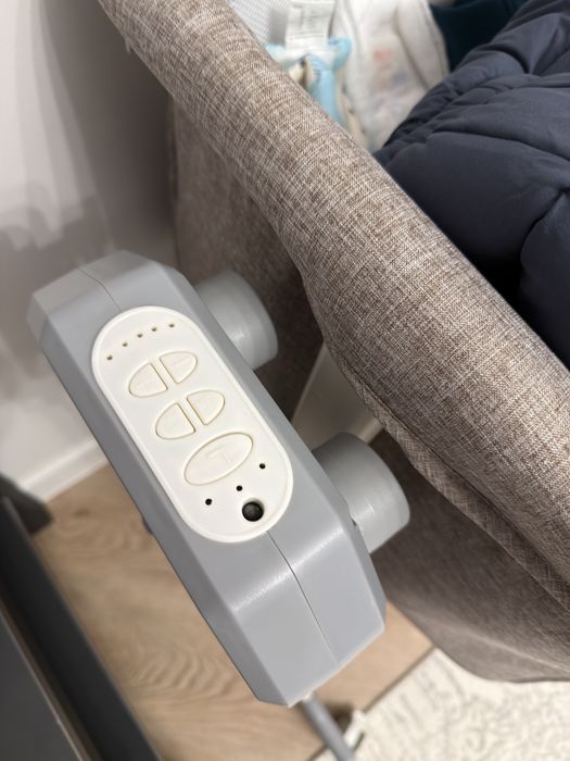 Продам электро манеж