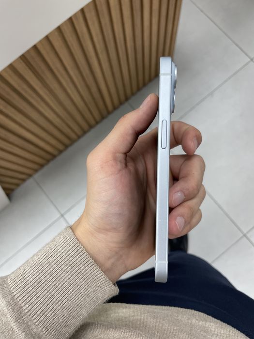 Iphone 15 (128) gb 85% 3 ой гарантия