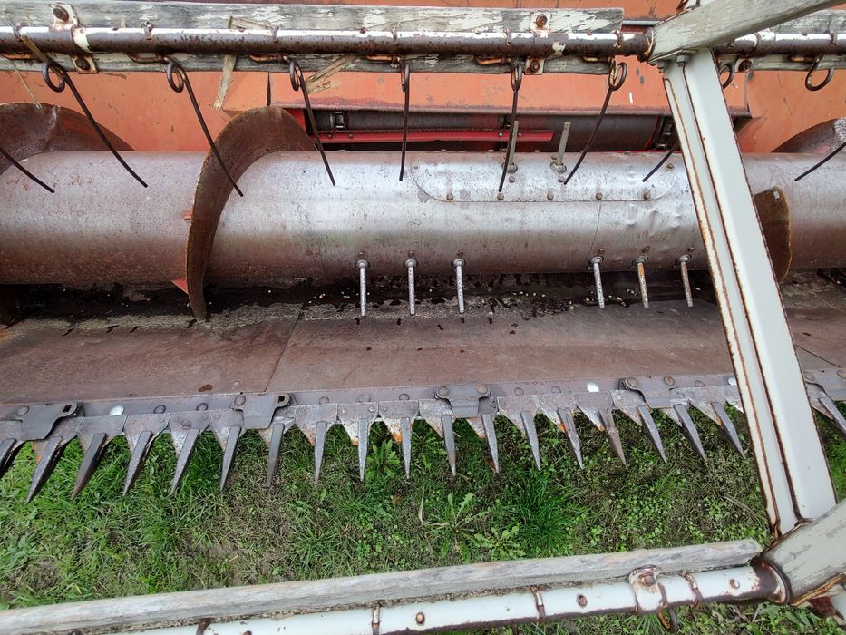 Masa combina International 531