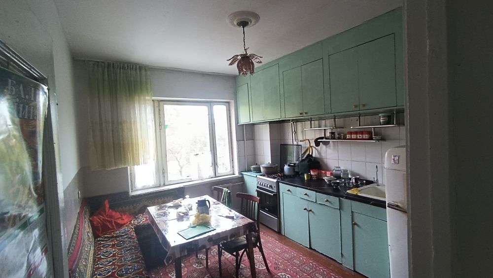 Сотилади 3 хонали квартира каракамыш 2/4