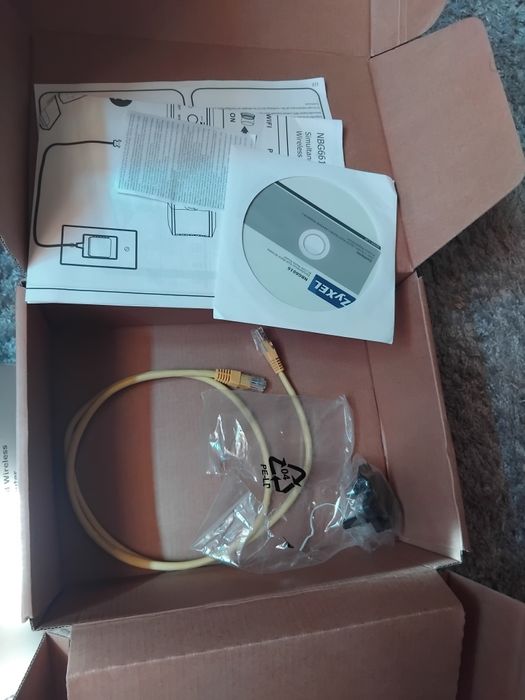 Router wireless ZyXEL Gigabit NBG6616 Dual-Band nou