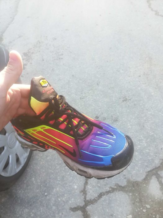 Продавам air max plus