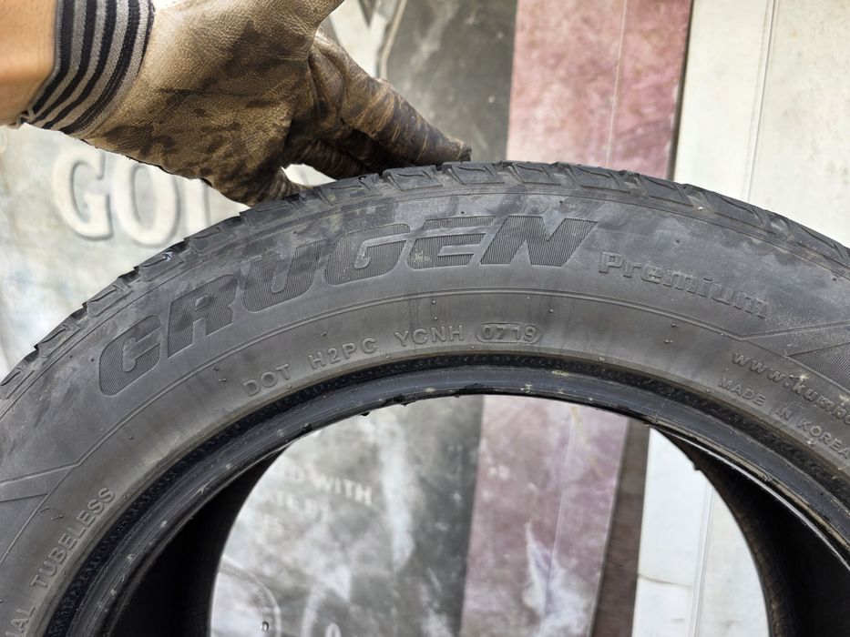 4бр Летни гуми 235 55 17 - Kumho
