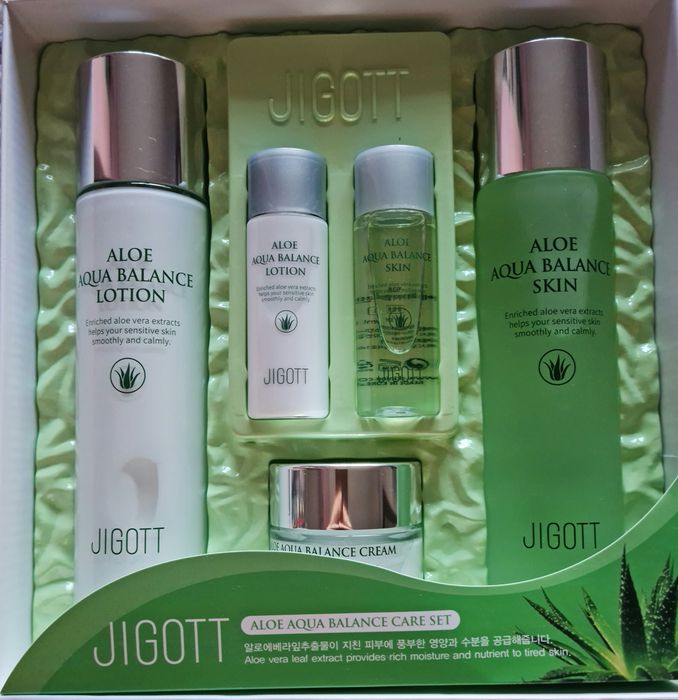Косметический набор JIGOTT Aloe Aqua Balance
