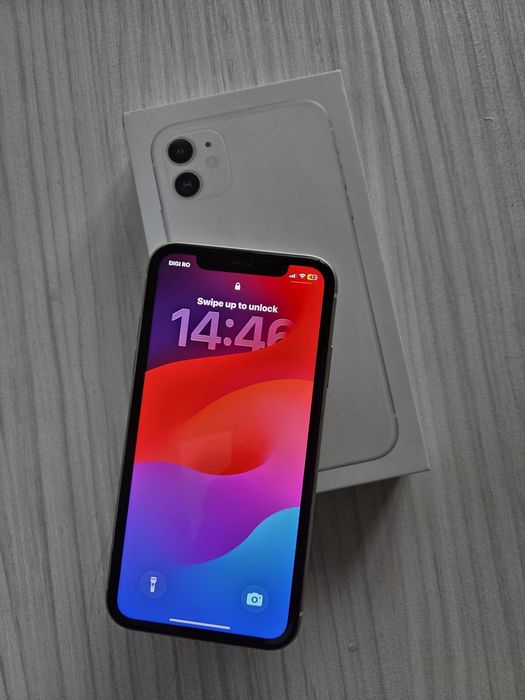iPhone 11,alb,128gb